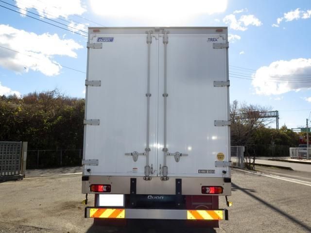 NISSAN DIESEL Quon 2019