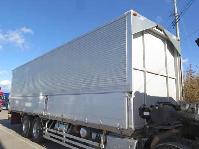 NISSAN DIESEL Quon 2019