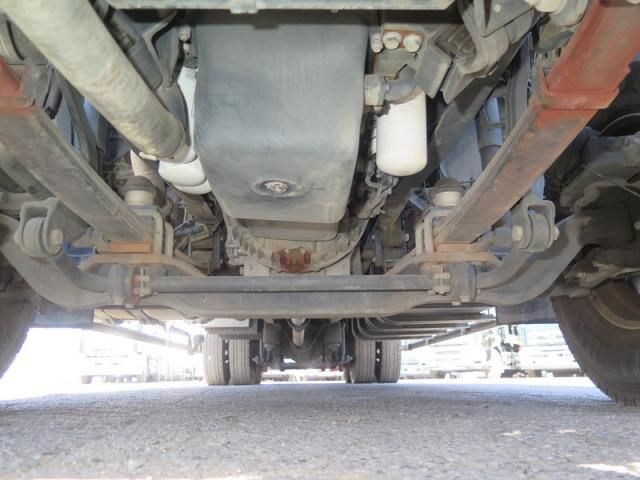 NISSAN DIESEL Quon 2019