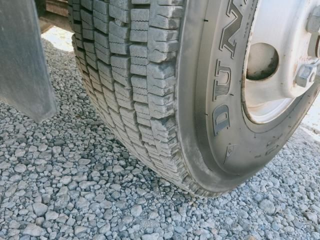 MITSUBISHI FUSOU FIGHTER 2003