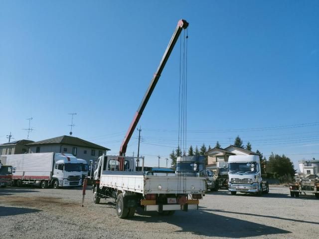 MITSUBISHI FUSOU FIGHTER 2003