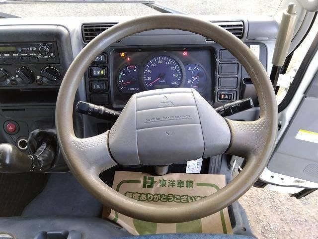 MITSUBISHI CANTER 2004