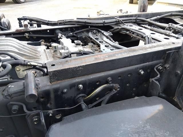 MITSUBISHI CANTER 2004