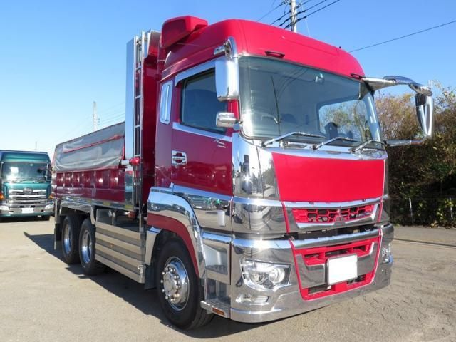 MITSUBISHI FUSOU SUPER GREAT 2021