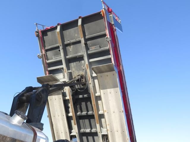 MITSUBISHI FUSOU SUPER GREAT 2021