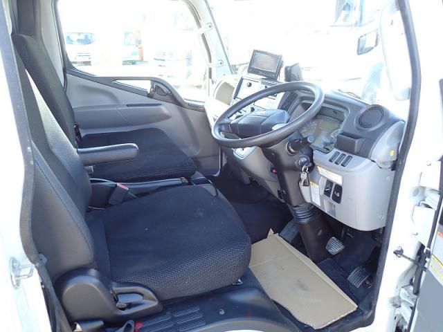 MITSUBISHI CANTER 2020