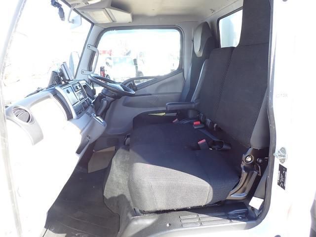 MITSUBISHI CANTER 2020