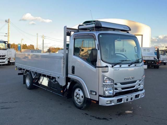 ISUZU ELF 2018