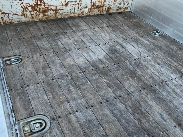 MITSUBISHI CANTER 2018