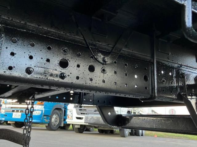 MITSUBISHI CANTER 2018