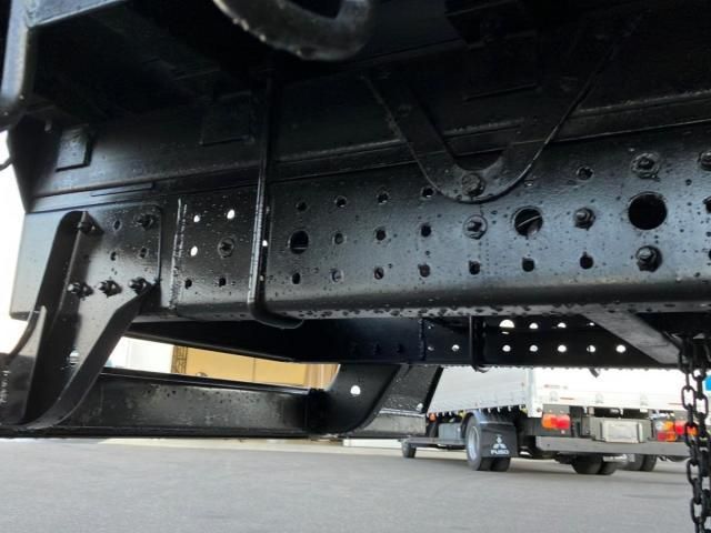 MITSUBISHI CANTER 2018