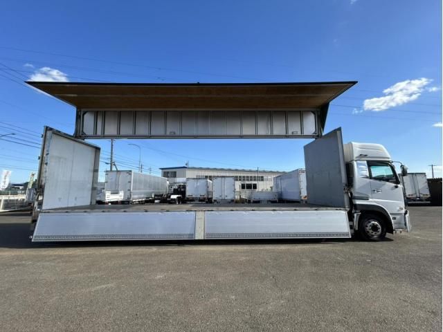 NISSAN DIESEL Quon 2019