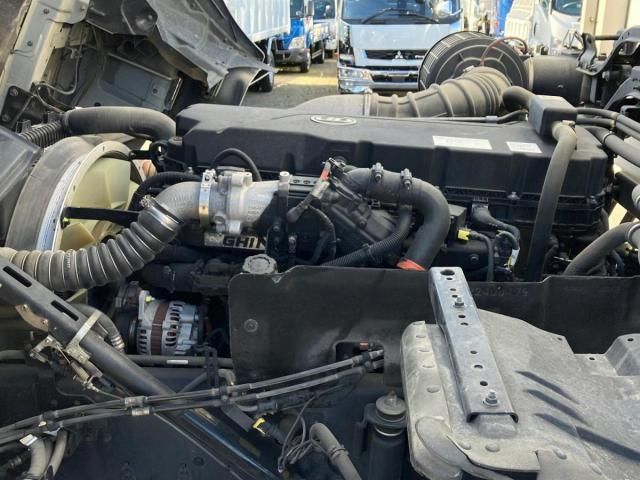 NISSAN DIESEL Quon 2019