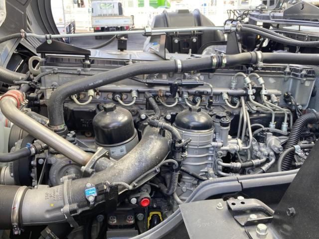 MITSUBISHI FUSOU SUPER GREAT 2024