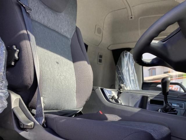 MITSUBISHI FUSOU SUPER GREAT 2024