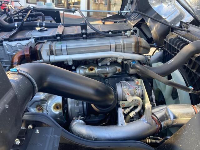 MITSUBISHI FUSOU SUPER GREAT 2025