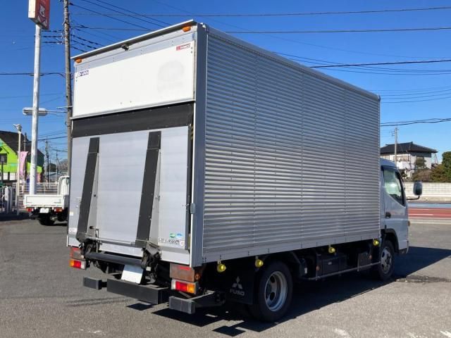 MITSUBISHI CANTER 2018