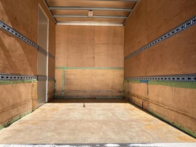 MITSUBISHI CANTER 2018