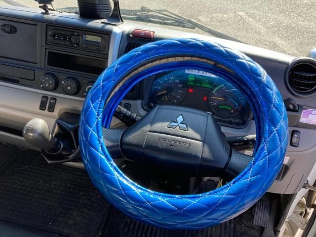 MITSUBISHI CANTER 2018