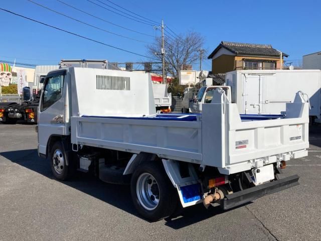 MITSUBISHI CANTER 2020