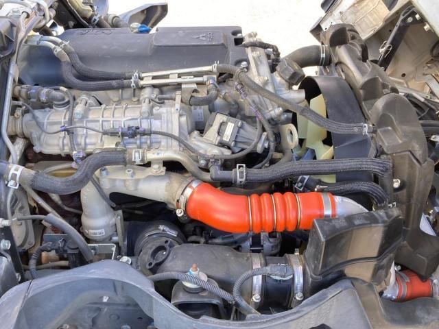 MITSUBISHI CANTER 2020