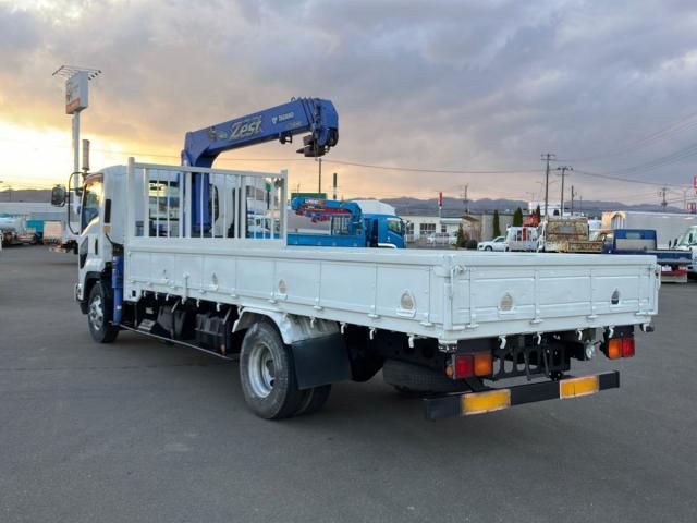 ISUZU FORWARD 2010