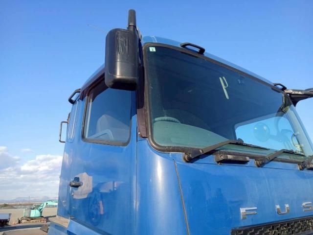 MITSUBISHI FUSOU SUPER GREAT 2014