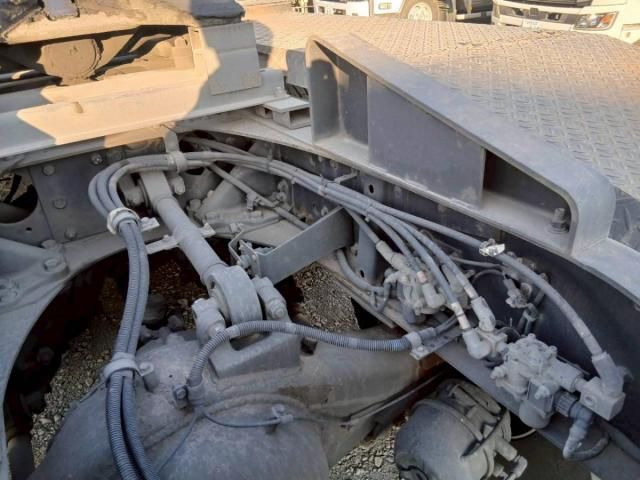 MITSUBISHI FUSOU SUPER GREAT 2014