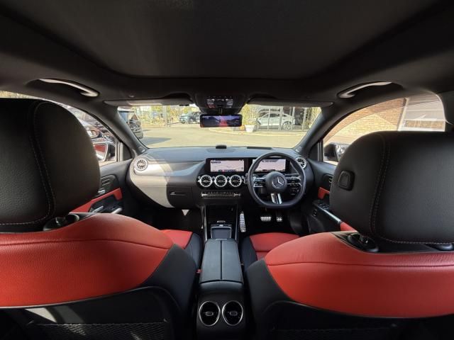 MERCEDES BENZ MERCEDES BENZ GLA class 2023