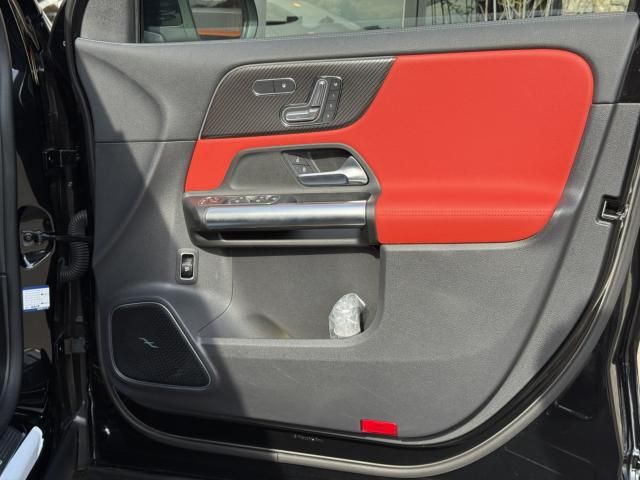 MERCEDES BENZ MERCEDES BENZ GLA class 2023