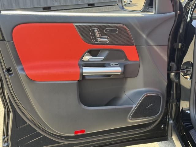 MERCEDES BENZ MERCEDES BENZ GLA class 2023