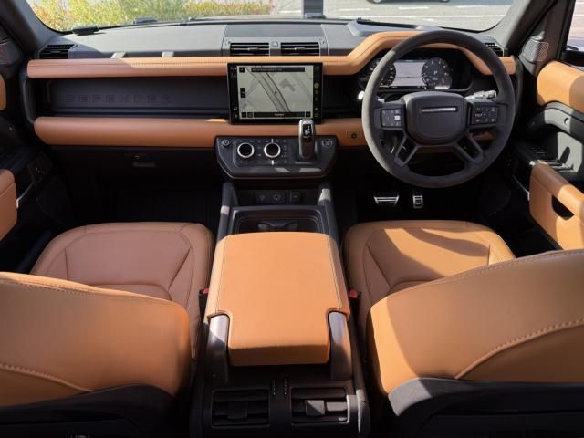 ROVER ROVER DEFENDER 2024