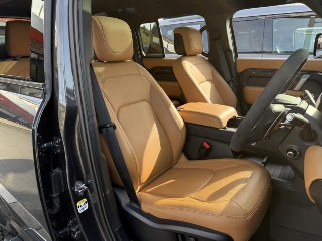 ROVER ROVER DEFENDER 2024