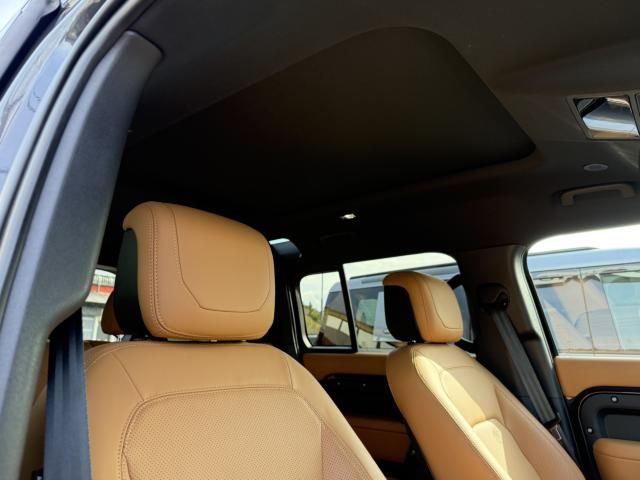 ROVER ROVER DEFENDER 2024