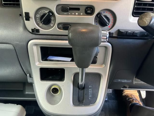 DAIHATSU ATRAI wagon 2006