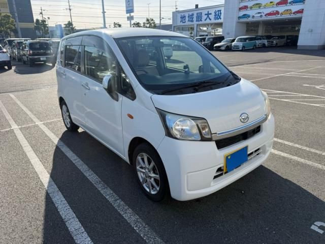 DAIHATSU MOVE 2013