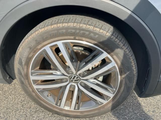 VOLKSWAGEN VOLKSWAGEN TIGUAN 2021