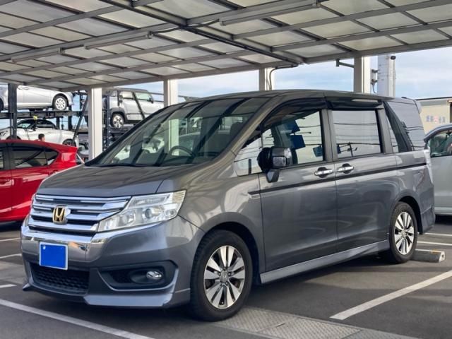 HONDA STEPWAGON SPADA 2013