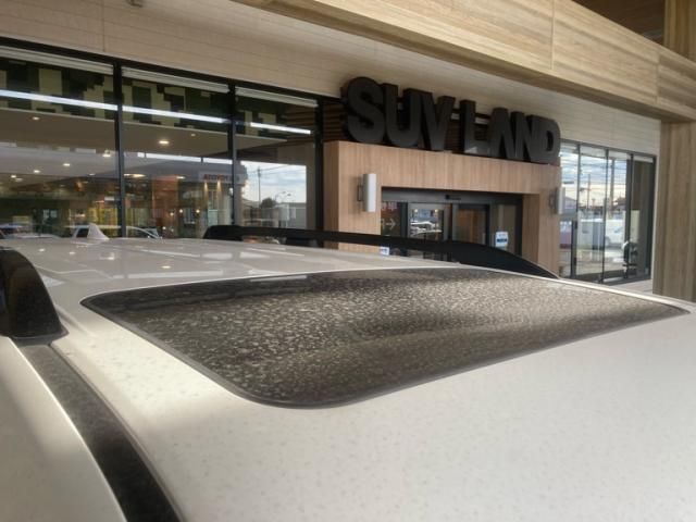 TOYOTA LANDCRUISER PRADO 2023