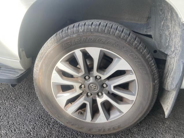 TOYOTA LANDCRUISER PRADO 2023