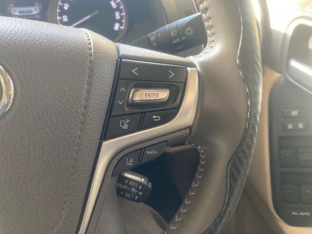 TOYOTA LANDCRUISER PRADO 2023