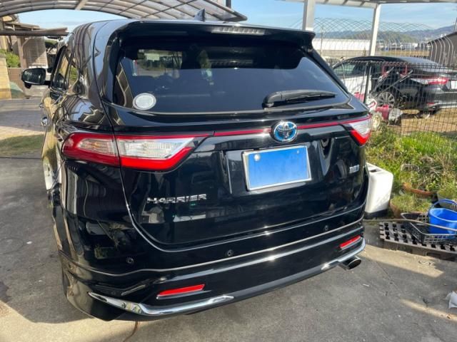 TOYOTA HARRIER HYBRID 2019