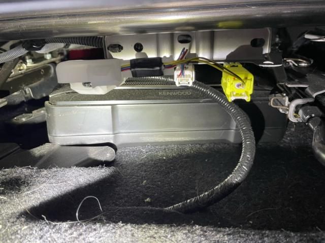 TOYOTA HARRIER HYBRID 2019