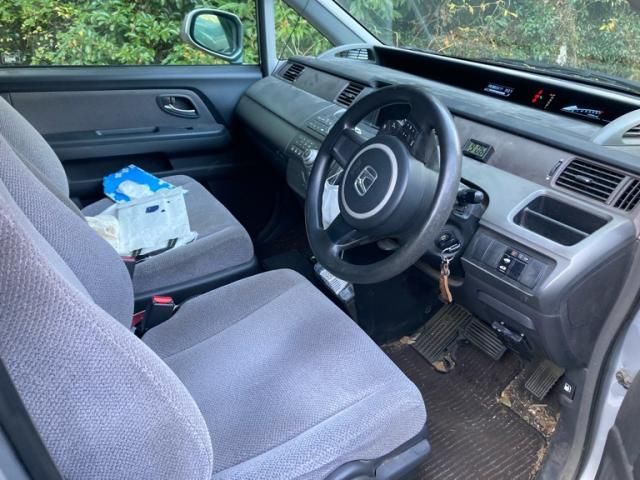 HONDA STEPWAGON 2006