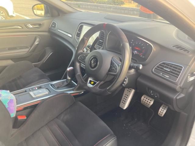 RENAULT RENAULT MEGANE hatchback 2021