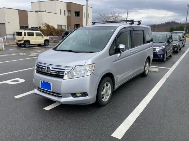 HONDA STEPWAGON 4WD 2011