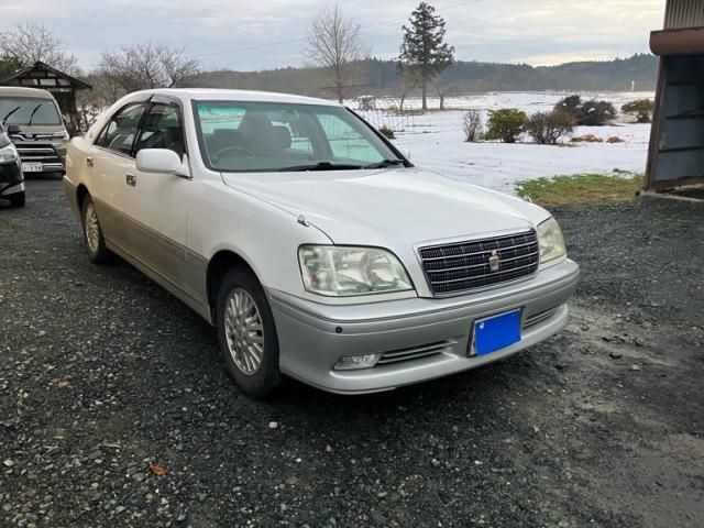TOYOTA CROWN sedan 4WD 2001