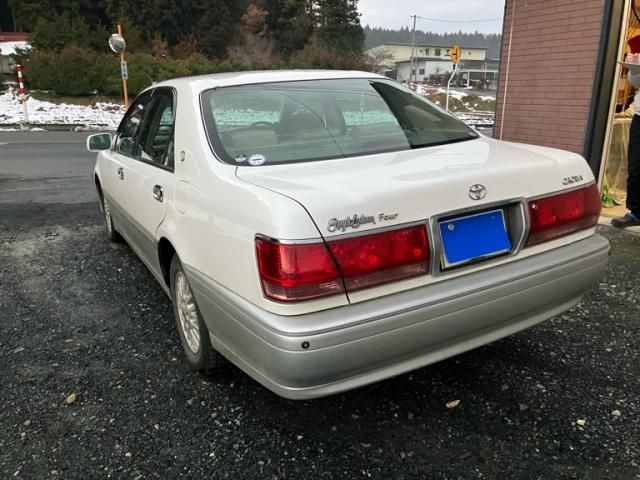 TOYOTA CROWN sedan 4WD 2001
