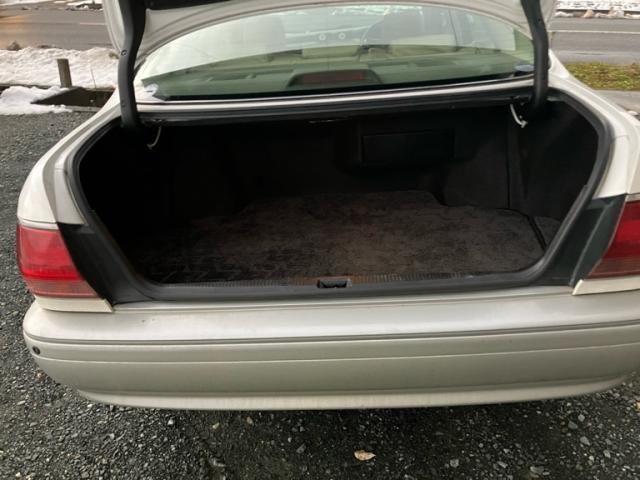 TOYOTA CROWN sedan 4WD 2001