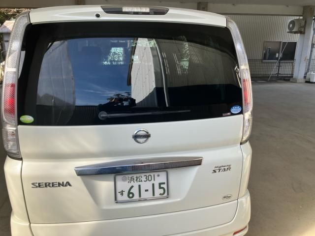 NISSAN SERENA  WG 4WD 2010
